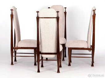 LUXUSNÍ vysoké retro židle po renovaci.