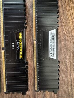 4x DDR4 RAM + intel I3 7100 + B150 PC Mate zakladni Doska