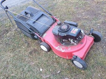 Sekačka benzínová