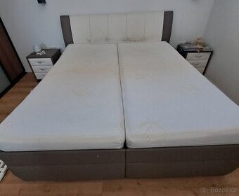 Manželská postel 180x200 včetně matrací