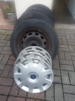 195/65-15 Dunlop Sp Winter s disky