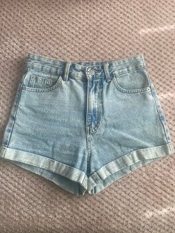 Džínové dámské kraťasy