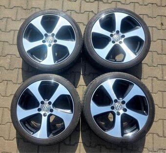 Volkswagen Golf GTI ALU Letní