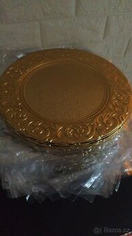 Zlatý plastový servírovací talíř