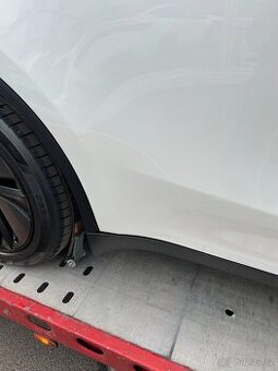 TESLA MODEL Y PAINT PROTECTION FILM