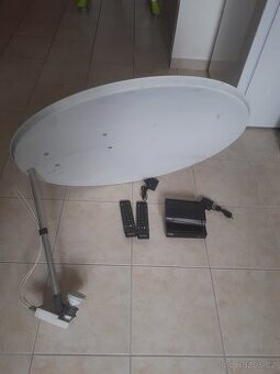 Satelit
