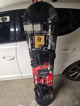 Snowboard 145cm, boty velikost 39