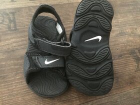 Sandále Nike 19,5
