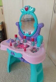 Dětský kosmetický stoleček s příslušenstvím - 1