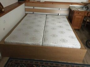 Ikea manželská postel - 1