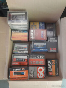 Magnetofonové kazety, staré, různé značky