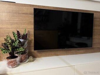 SONY KDL-48W705C