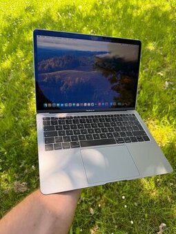 MacBook Air 2019