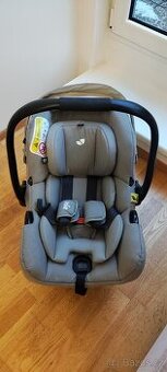 Autosedačka Joie s isofix základnou