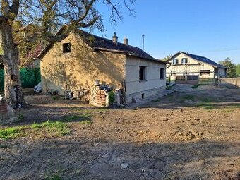 Dům Hořovice-Podluhy, pozemek 1.235 m2 - 1