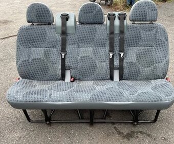 PRODÁM TROJSEDAČKY S PÁSY FORD TRANSIT