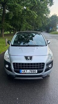 Peugeot 3008 1.6 tdi 2012 rok