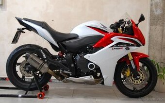 Honda CBR 600 F - velmi hezký stav