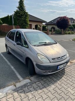 Citroën Xsara Picasso ( Na náhradní díly )