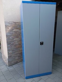 Plechová dílenská skříň 78 cm