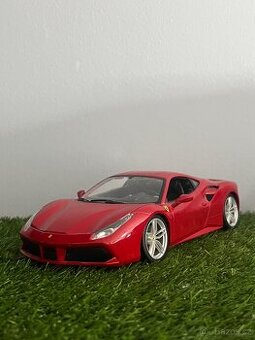 Ferrari 488 GTB 1:18 model