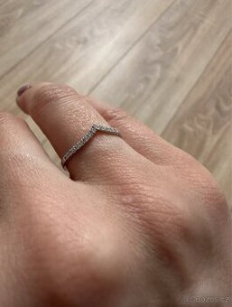 Snubní prsten s lab. diamanty velikost 50 - 1