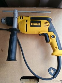 Příklepová vrtačka DeWalt DWD024 QS 701W 2800ot./min. - 1