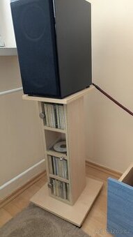 Stojany pod reproduktory+stolek na hifi