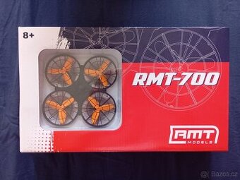 Dron RMT-700