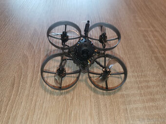 FPV dron Happymodel Mobula 6 ELRS