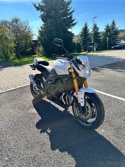 Yamaha FZ8N
