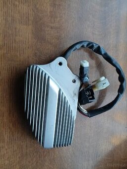 Relé Yamaha Virago 535