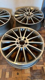 Originální AMG nové disky 5x112 r19