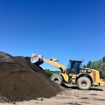 Prodej zahradní zeminy