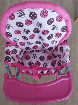 Jídelní židle pro panenky