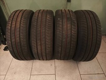 Pneu 205/45 R17