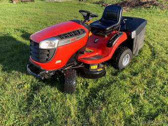Zahradní traktor Sabo 92 HB ( John Deere X 165R)