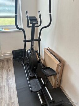 Elipticky trenažer Trinfit C450i