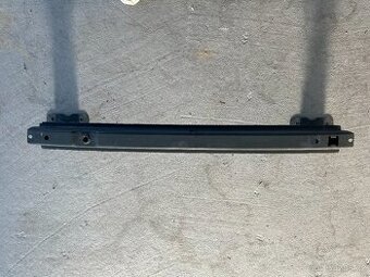 Ford C-max II - výztuha zadního nárazníku