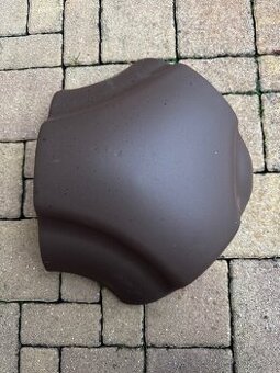 Rozdělovací hřebenáč engoba hnědá Bramac pálená Topas 13