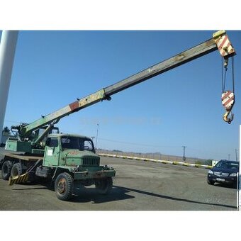 Autojeřáb Praga V3S AD80.