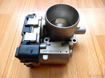 Škrtící klapka 03F133062B