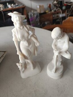 Alabastrové sošky