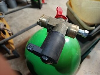 Prodám komplet láhve CNG