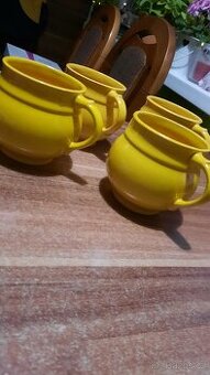 Retro keramické hrnečky