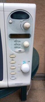 Mikrovlnná trouba s grilem