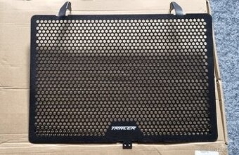 Kryt chladiče Yamaha