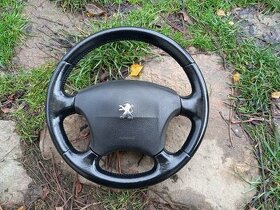 kožený volant Peugeot 407 sedan,SW hezký stav