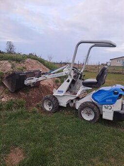 Multione A 600D, kolový nakladač, 4x4, teleskop