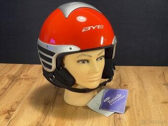 Motocyklová helma BYE červená L – nová